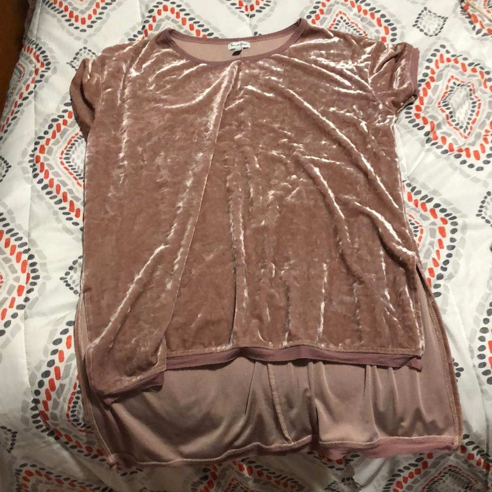 Velvet pink shirt sleeve top